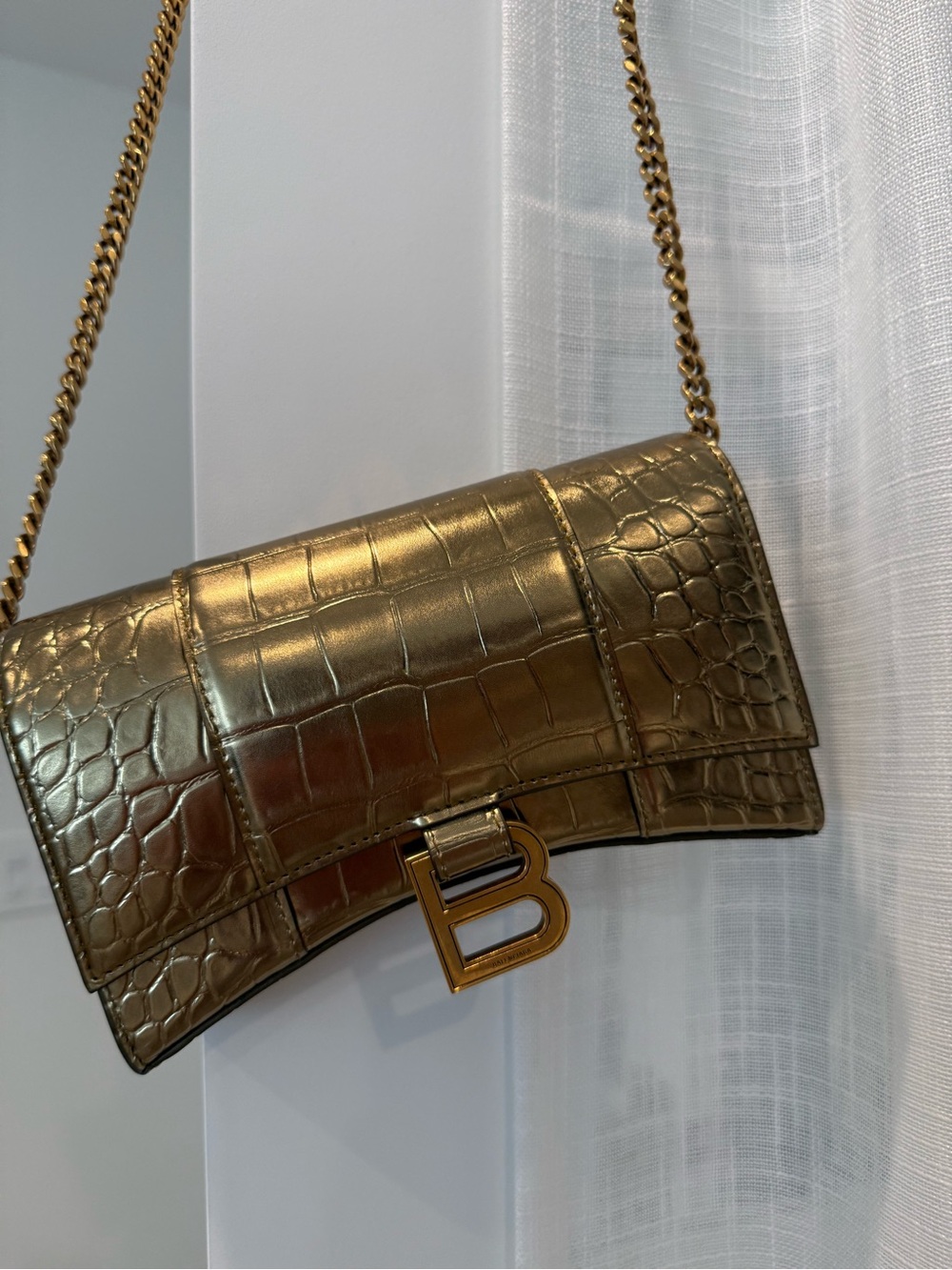 Balenciaga Hourglass Gold Croc-Embossed B Chain Wallet - Picture 8 of 11